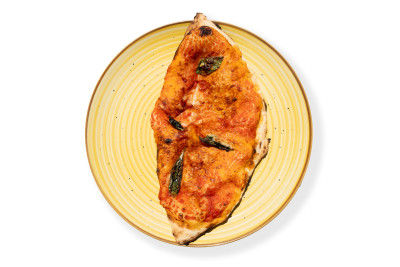 Calzone Napoletano