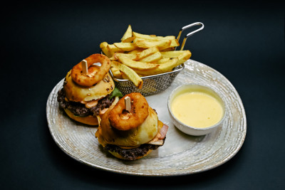 Burger Cedar Massimo